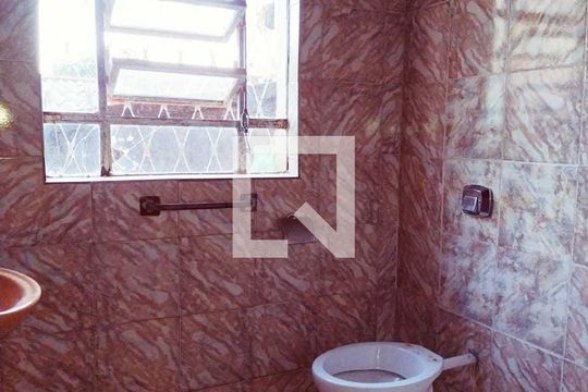 Casa à venda com 4 quartos, 350m² em Serra, Belo Horizonte