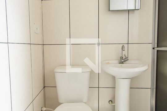 Banheiro de casa para alugar com 1 quarto, 52m² em Cidade Líder, São Paulo
