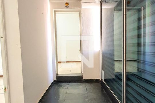 Casa à venda com 15 quartos, 350m² em Floresta, Belo Horizonte