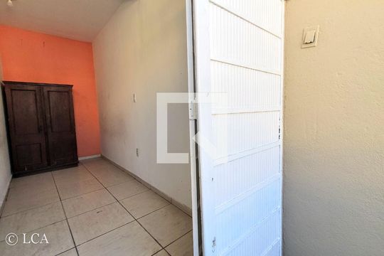 Casa à venda com 15 quartos, 350m² em Floresta, Belo Horizonte