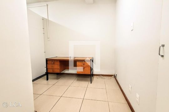Casa à venda com 15 quartos, 350m² em Floresta, Belo Horizonte