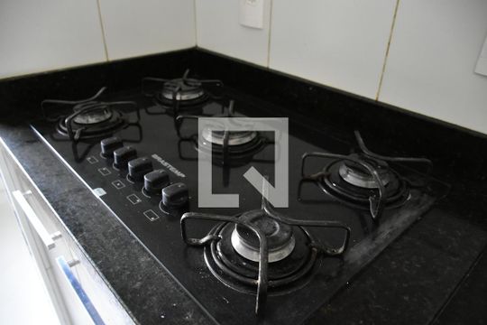 Cozinha - Cooktop de apartamento para alugar com 3 quartos, 60m² em Jardim Novo Cambuí, Hortolândia