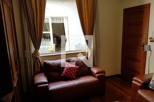 Casa à venda com 4 quartos, 395m² em São Lucas, Belo Horizonte