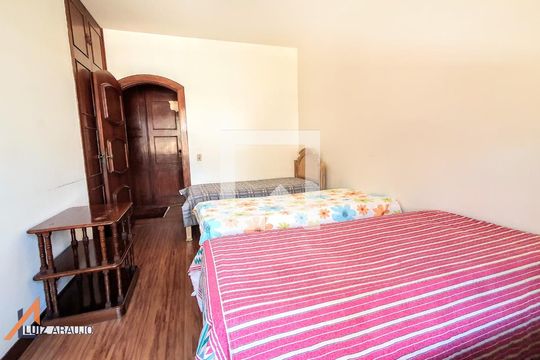 Casa à venda com 5 quartos, 1800m² em Bandeirantes (Pampulha), Belo Horizonte