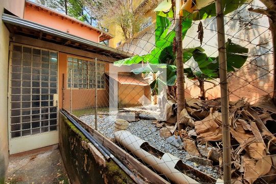 Casa à venda com 2 quartos, 170m² em Caiçaras, Belo Horizonte