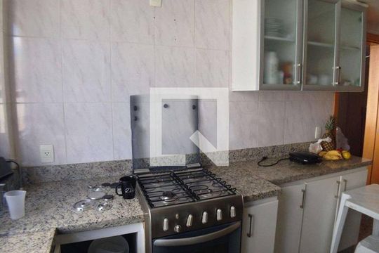 Apartamento à venda com 4 quartos, 142m² em Palmares, Belo Horizonte