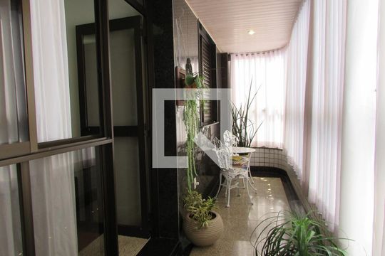 Apartamento à venda com 4 quartos, 165m² em Cidade Nova, Belo Horizonte