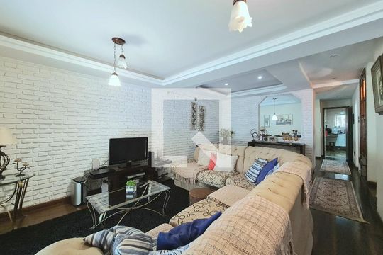 Casa à venda com 4 quartos, 264m² em Serra, Belo Horizonte