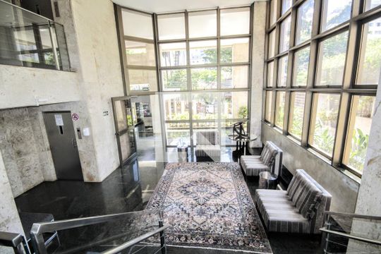 Apartamento à venda com 4 quartos, 310m² em Lourdes, Belo Horizonte