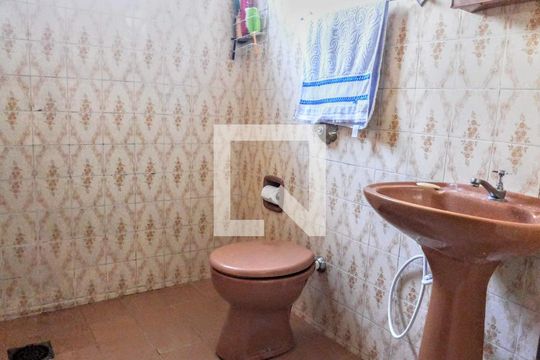 Casa à venda com 5 quartos, 396m² em Esplanada, Belo Horizonte