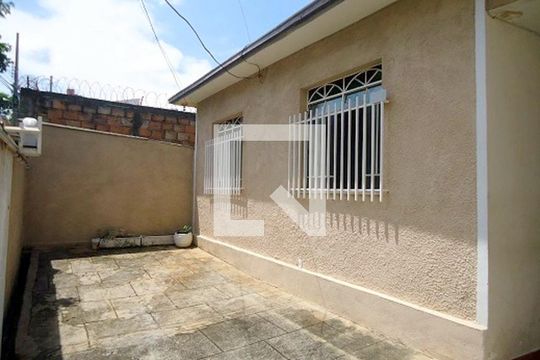 Casa à venda com 5 quartos, 396m² em Esplanada, Belo Horizonte