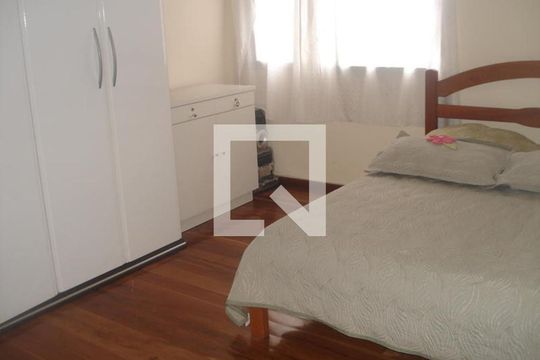 Apartamento à venda com 3 quartos, 106m² em Centro, Belo Horizonte