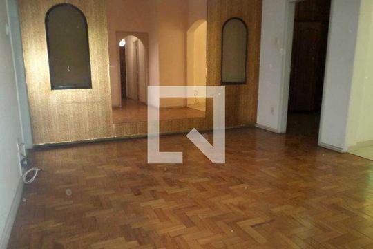 Apartamento à venda com 3 quartos, 220m² em Centro, Belo Horizonte