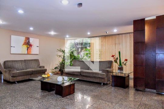 Apartamento à venda com 4 quartos, 195m² em Funcionários, Belo Horizonte