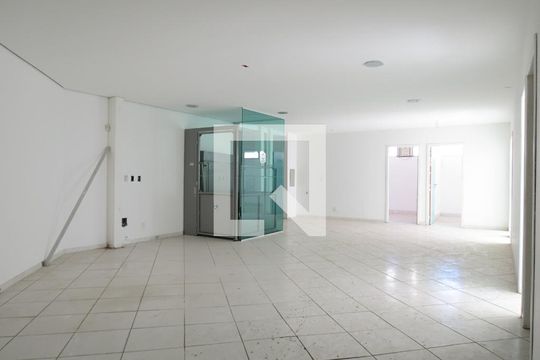 Casa à venda com 7 quartos, 818m² em Cidade Jardim, Belo Horizonte