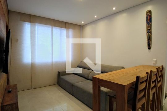 Apartamento à venda com 2 quartos, 61m² em Cidade Nova, Belo Horizonte