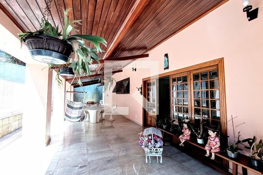 Casa à venda com 4 quartos, 1000m² em Jardim Atlântico, Belo Horizonte
