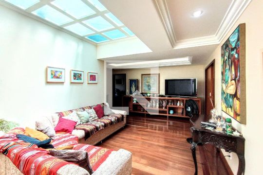 Casa à venda com 4 quartos, 1000m² em Jardim Atlântico, Belo Horizonte