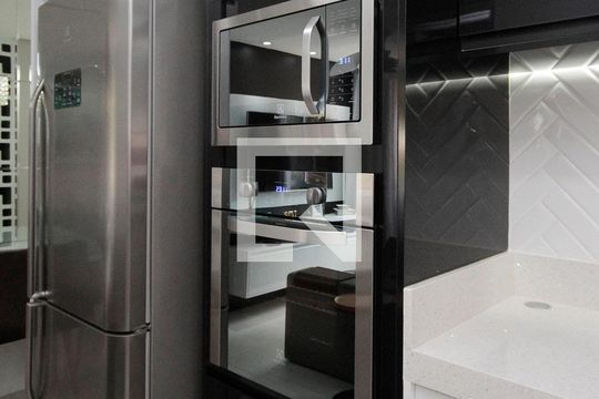 Cozinha de apartamento para alugar com 2 quartos, 39m² em Vila Buarque, São Paulo