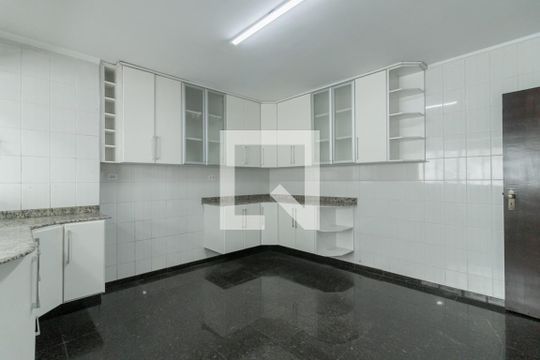 Cozinha de apartamento à venda com 4 quartos, 200m² em Vila Mascote, São Paulo