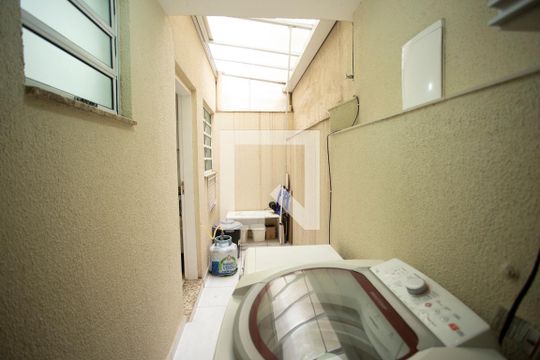 Área de Serviço de casa de condomínio para alugar com 3 quartos, 100m² em Vila Moraes, São Paulo