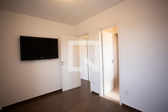 Quarto Suíte de casa de condomínio para alugar com 3 quartos, 100m² em Vila Moraes, São Paulo