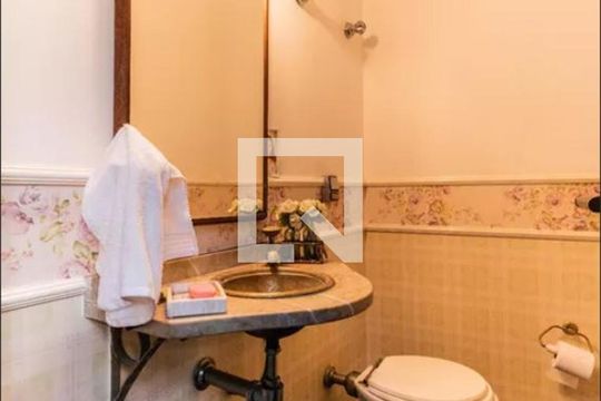 Lavabo de casa à venda com 5 quartos, 405m² em Alto de Pinheiros, São Paulo