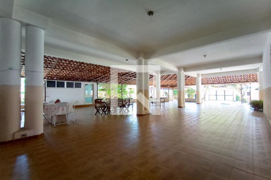 Garagem de casa à venda com 8 quartos, 680m² em Anil, Rio de Janeiro