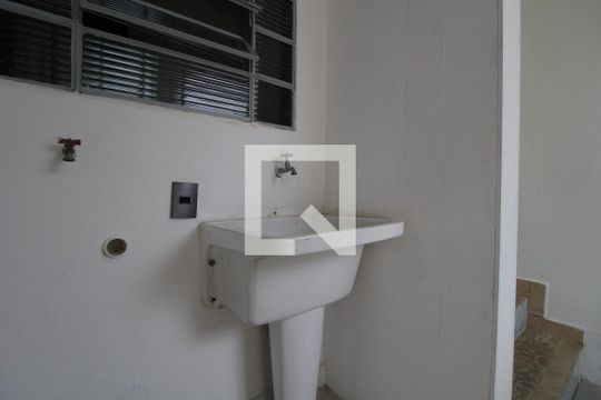 Área de Serviço de casa à venda com 5 quartos, 300m² em Chácara Santo Antônio (zona Sul), São Paulo