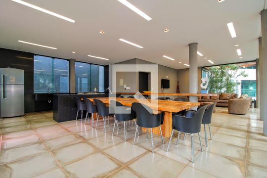 Apartamento à venda com 4 quartos, 280m² em Serra, Belo Horizonte