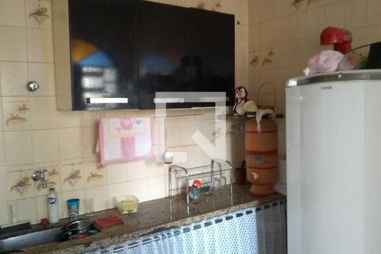 Casa à venda com 4 quartos, 170m² em Horto, Belo Horizonte