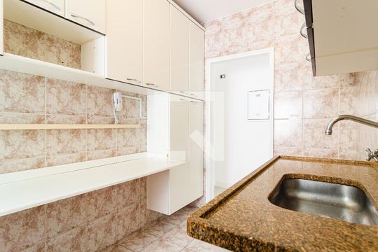 Cozinha de apartamento para alugar com 3 quartos, 60m² em Vila Mascote, São Paulo