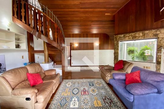 Casa à venda com 6 quartos, 700m² em Mangabeiras, Belo Horizonte
