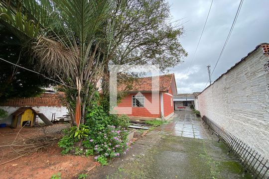 Garagem de casa à venda com 2 quartos, 60m² em Campina, São Leopoldo