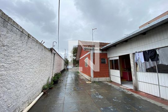 Área Externa de casa à venda com 2 quartos, 60m² em Campina, São Leopoldo