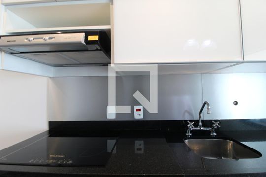 Cozinha de apartamento à venda com 2 quartos, 97m² em Cidade Monções, São Paulo