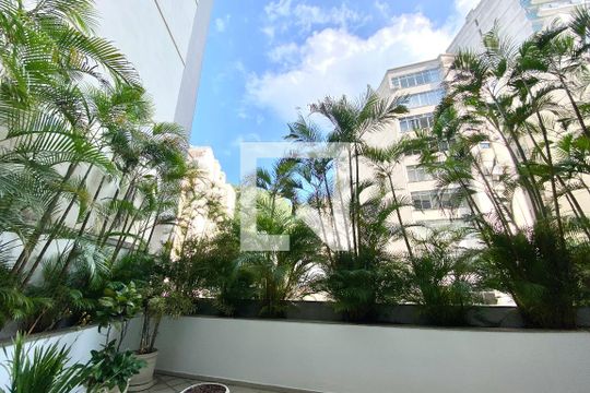 Área comum de apartamento à venda com 1 quarto, 35m² em Copacabana, Rio de Janeiro