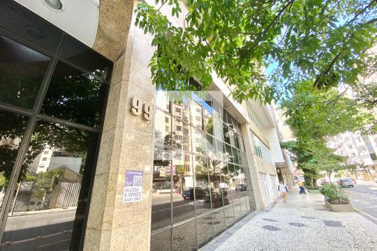 Fachada de apartamento à venda com 1 quarto, 35m² em Copacabana, Rio de Janeiro