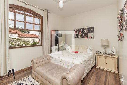 Casa à venda com 4 quartos, 344m² em São Luiz, Belo Horizonte