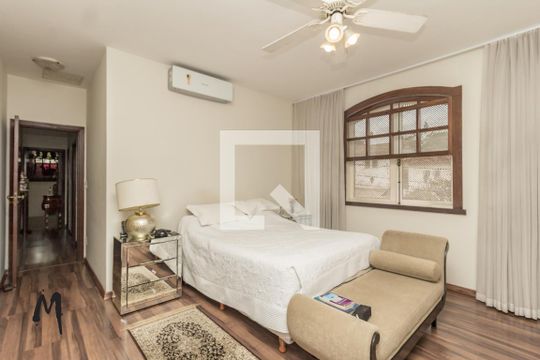 Casa à venda com 4 quartos, 344m² em São Luiz, Belo Horizonte