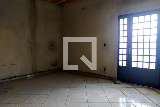 Casa à venda com 4 quartos, 462m² em Fernão Dias, Belo Horizonte