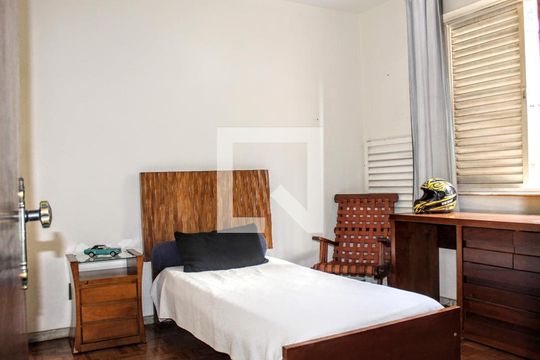 Casa à venda com 4 quartos, 268m² em Minas Brasil, Belo Horizonte