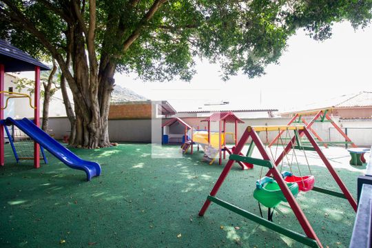 Área Comum - Playground de apartamento para alugar com 2 quartos, 62m² em Ribeirão da Ilha, Florianópolis