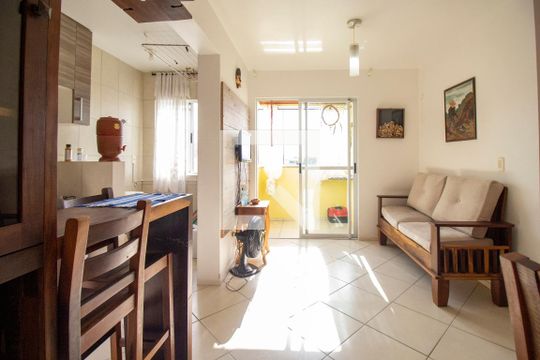 Apartamento para alugar com 2 quartos, 62m² em Ribeirão da Ilha, Florianópolis