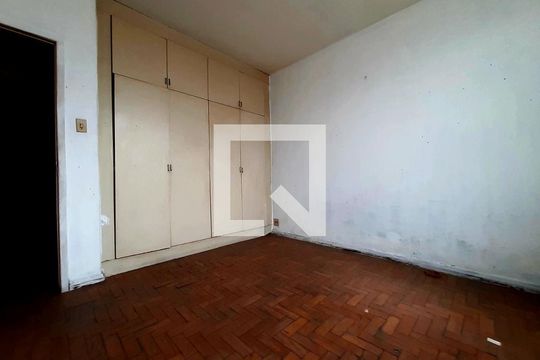 Casa à venda com 3 quartos, 234m² em Coração de Jesus, Belo Horizonte