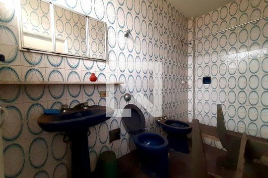 Casa à venda com 3 quartos, 234m² em Coração de Jesus, Belo Horizonte