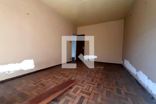 Casa à venda com 3 quartos, 234m² em Coração de Jesus, Belo Horizonte