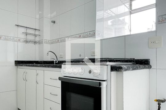 Cozinha de apartamento à venda com 1 quarto, 58m² em Paraíso, São Paulo