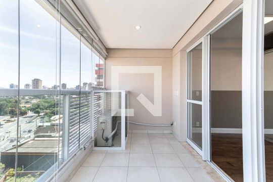 Varanda de kitnet/studio para alugar com 1 quarto, 33m² em Brooklin Paulista, São Paulo