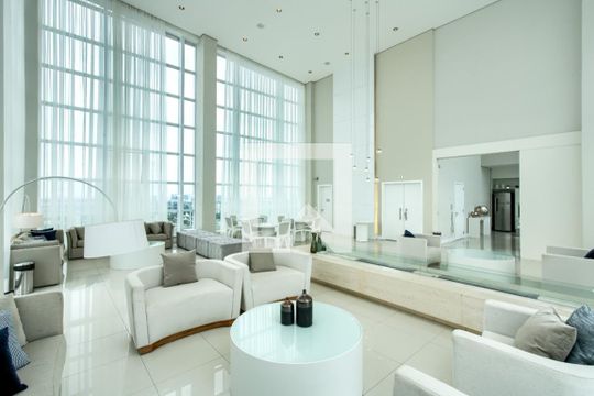 Hall de kitnet/studio para alugar com 1 quarto, 33m² em Brooklin Paulista, São Paulo